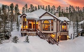 Boulder Ridge Retreat
